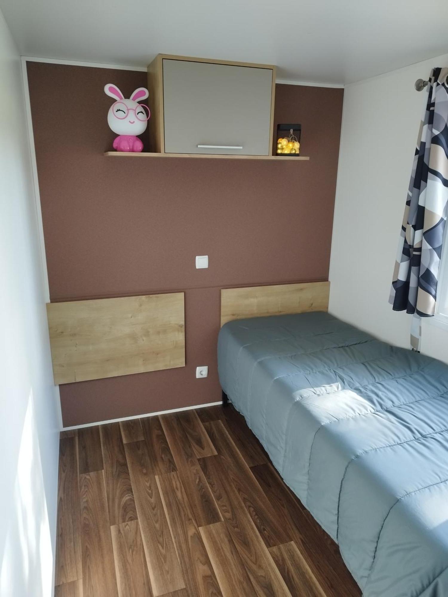 O Coeur D'eden ,2 Mobilhomes L'original Et Le Bo'aime *