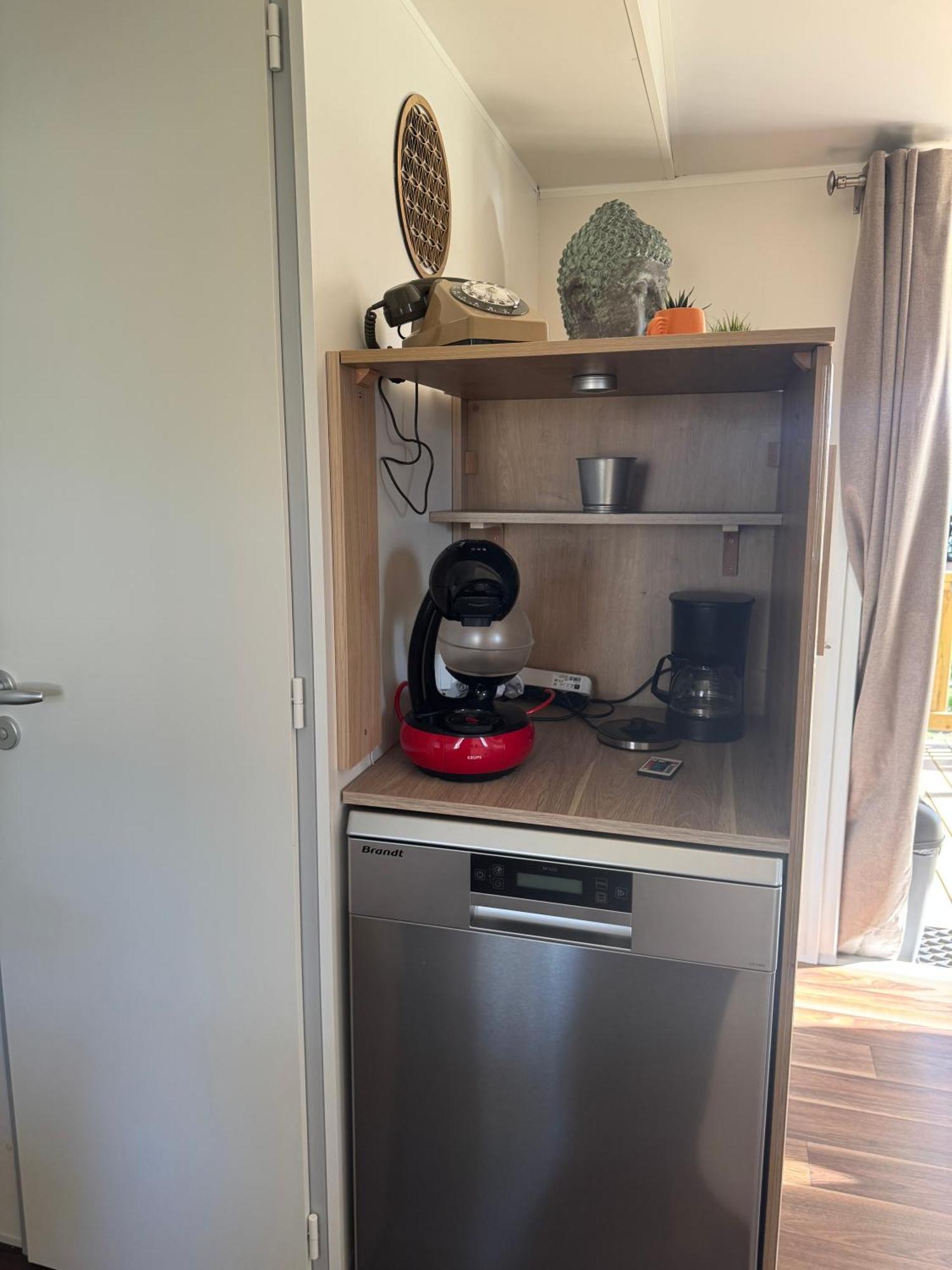 Apartment O Coeur D'eden ,2 Mobilhomes L'original Et Le Bo'aime
