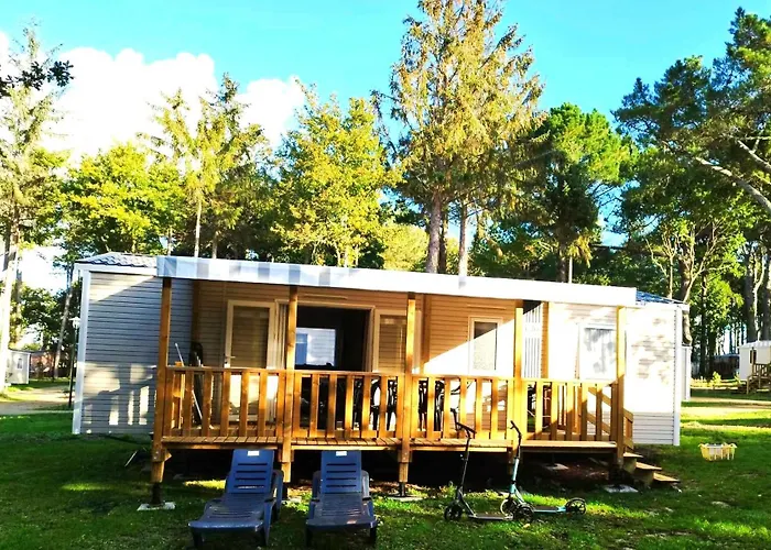 O Coeur D\'Eden ,2 Mobilhomes L\'Original Et Le Bo\'Aime