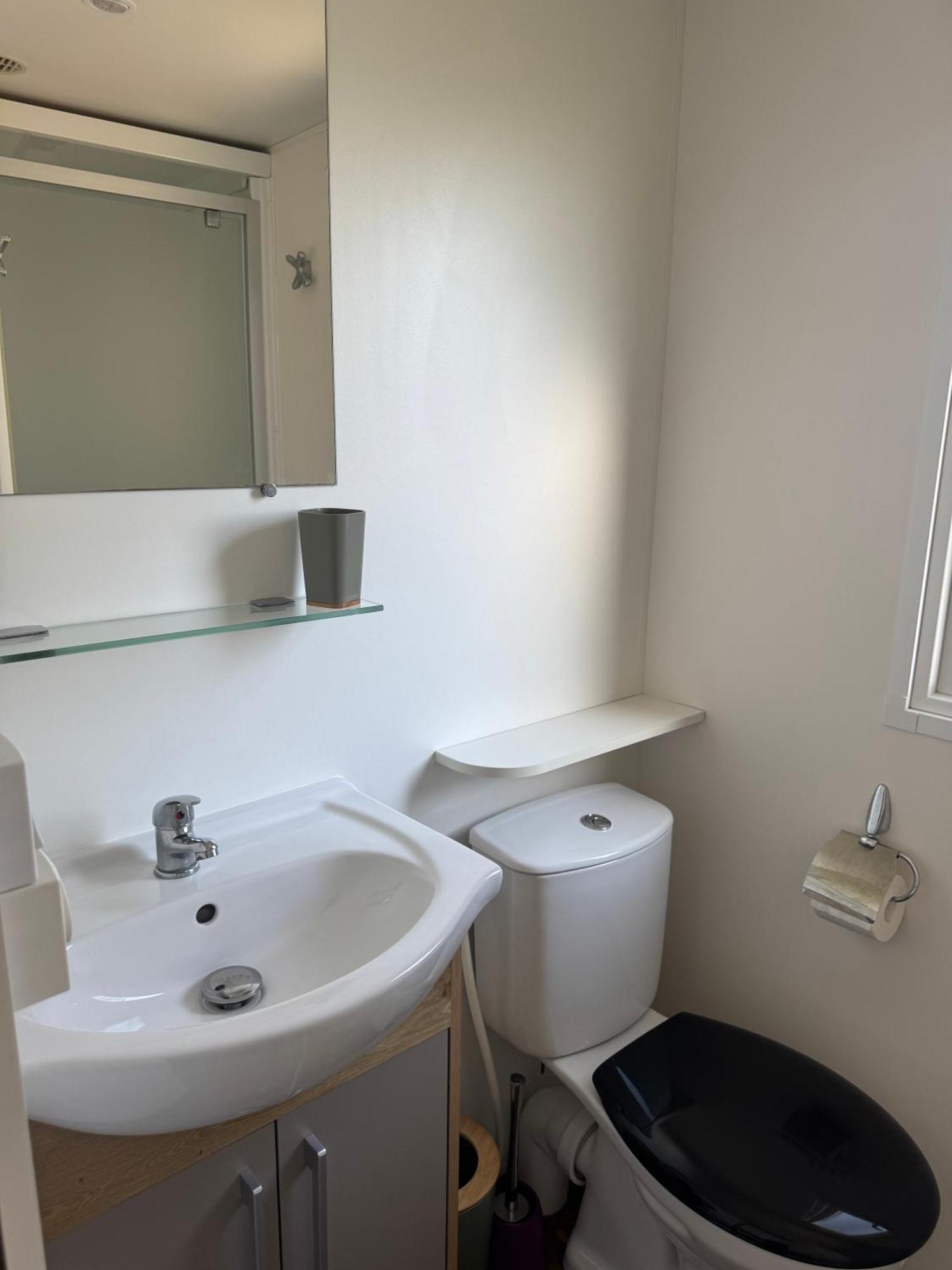 O Coeur D'eden ,2 Mobilhomes L'original Et Le Bo'aime *